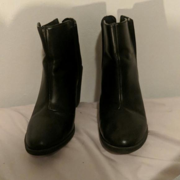 Black h&m booties - Picture 2 of 3